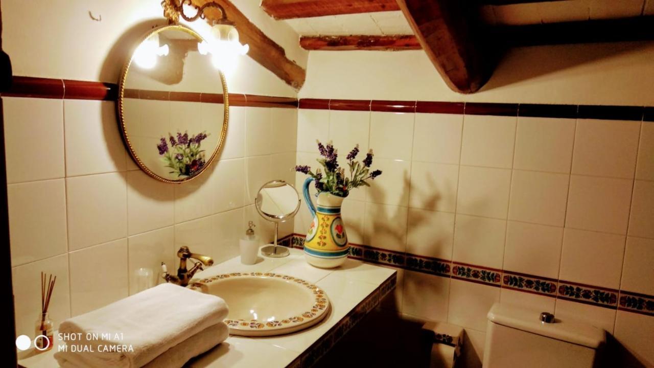 Hotel Masia Can Sala 3*